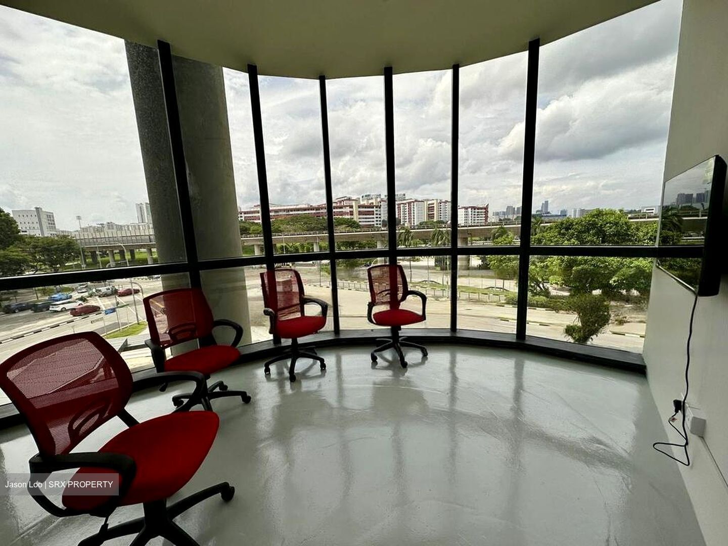 Woods Square (D25), Office #467123421